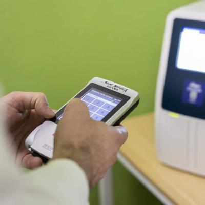 Analisi Sangue Farmacia Paruzzaro 8